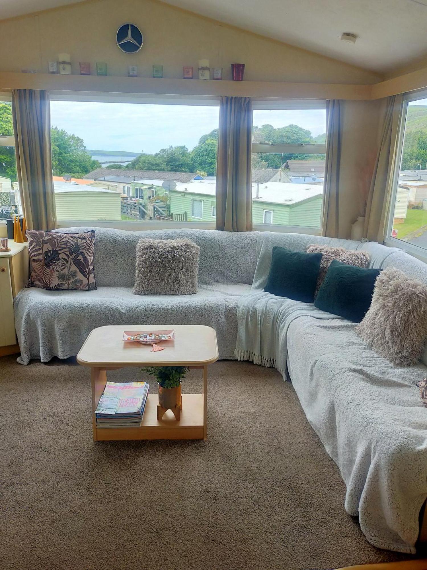 Seaviews Apartment Странрер Екстериор снимка